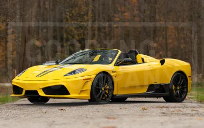 Scuderia Spider 16M